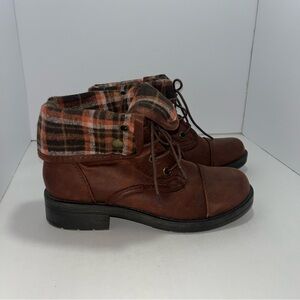 Arizona Jean Co. Brown Lace-Up Boots